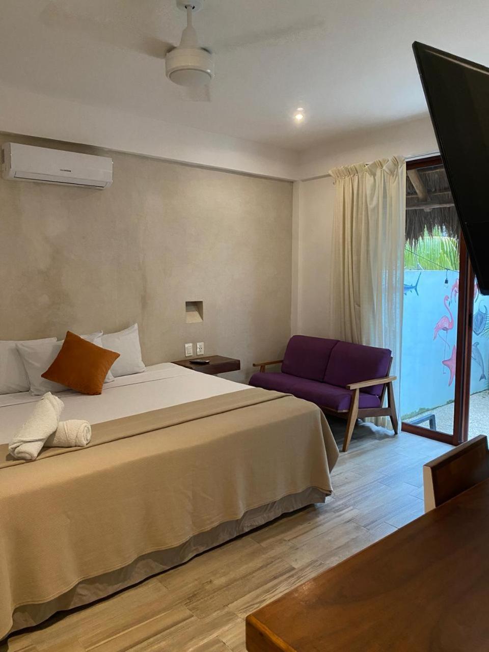 Hotel Pelecanus Suites Holbox Exterior photo